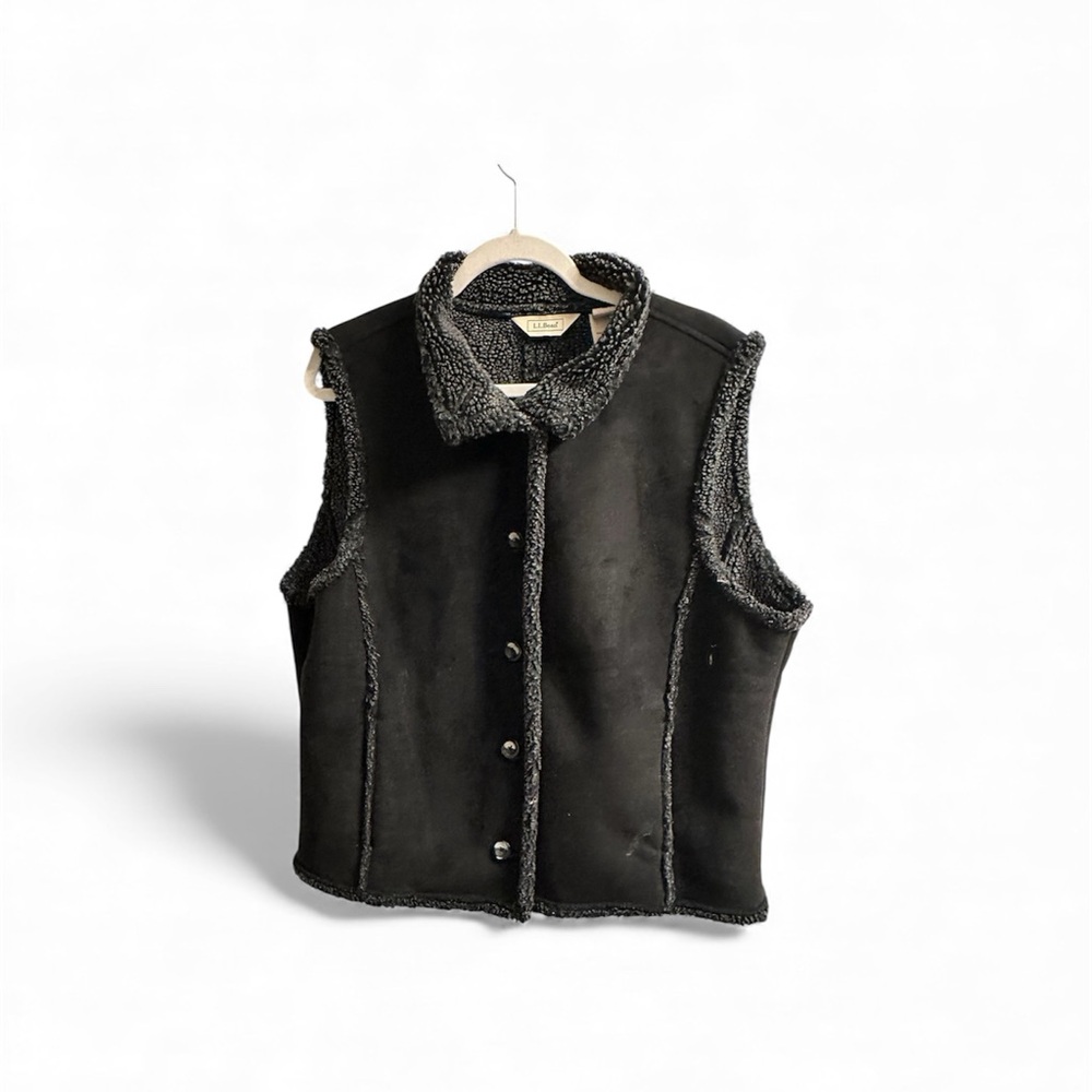 L.L. Bean Women’s Black Fleece-Lined Vest